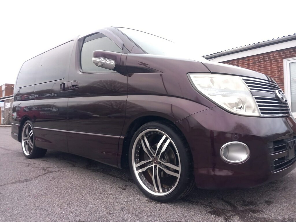 Nissan Elgrand 3.5 Only 39000 Miles Purple #2