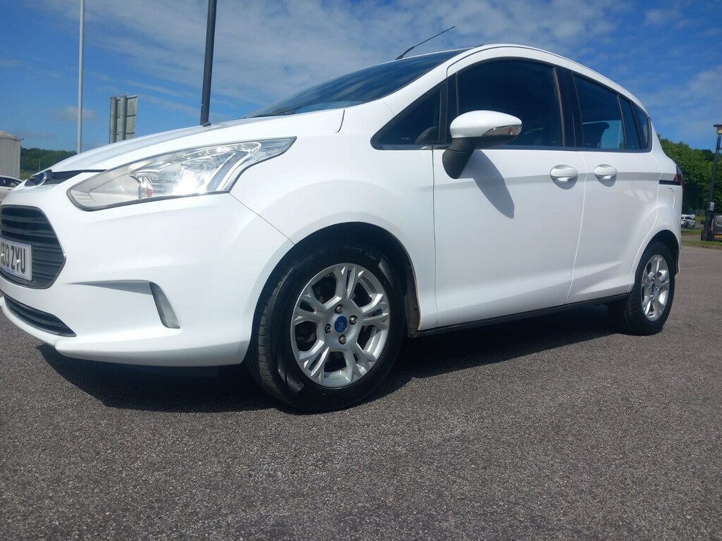 Ford B-Max 1.0 Ecoboost Zetec New Mot Excellent Condition White