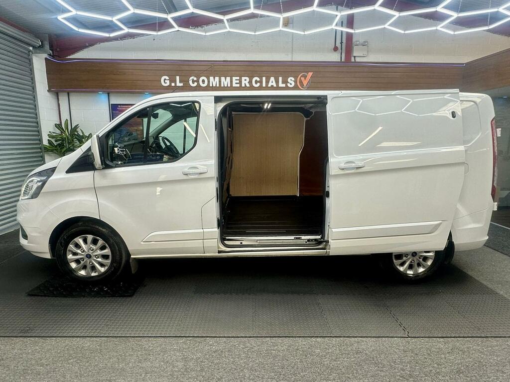 Ford Transit Custom 2.0 300 Ecoblue Limited Panel Van Manua LA23HMV White #2
