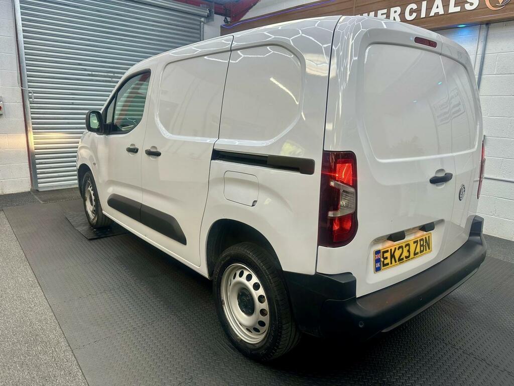 Vauxhall Combo Prime White #2