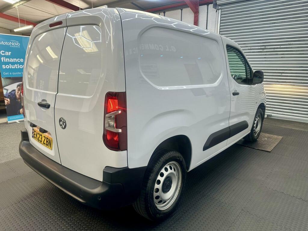 Vauxhall Combo Prime White #3