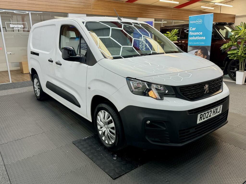 Peugeot Partner 1.5 R022HXJ White #5