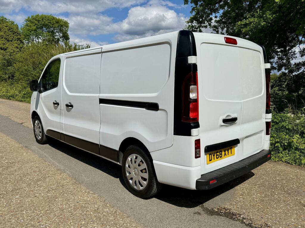 Vauxhall Vivaro 1.6 Cdti 2900 Sportive Panel Van DY68XYT White #3