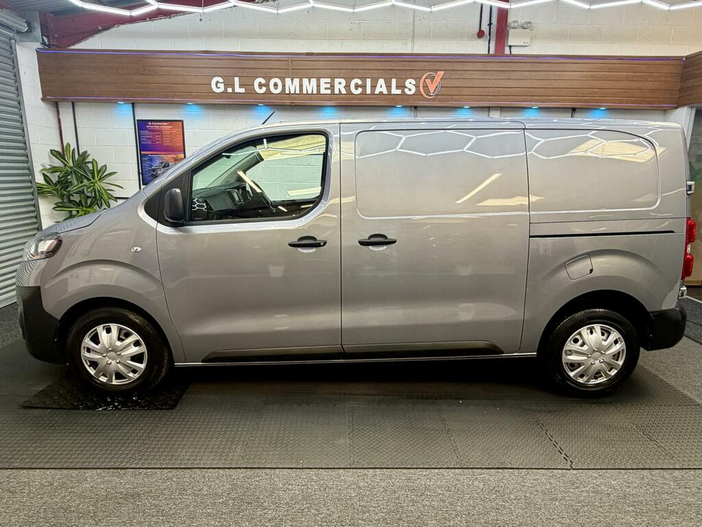 Vauxhall Vivaro 1.5 Turbo D 2900 Dynamic Panel Van 6Dr Manu FD22NUC Grey #6