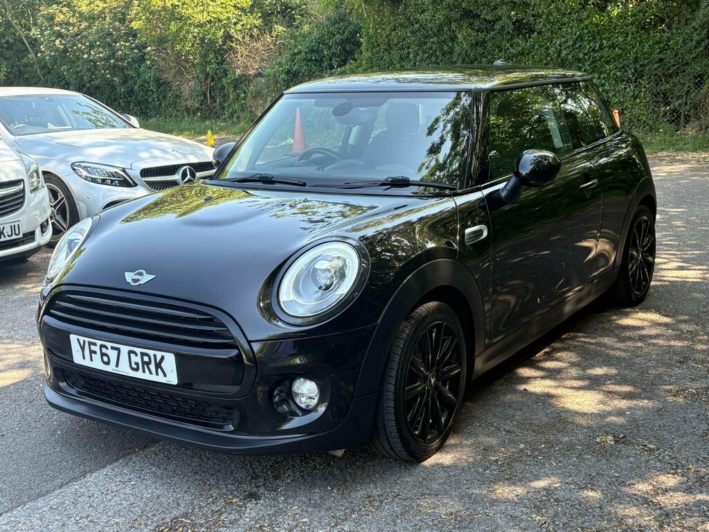 Mini Hatch 1.5 Cooper Euro 6 Ss YF67GRK Black #3