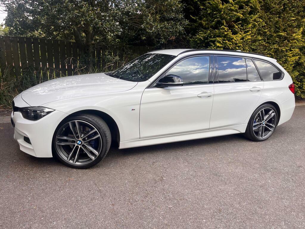 BMW 3 Series 2.0 320I M Sport Shadow Edition Touring Xdriv NG19WBM White #4