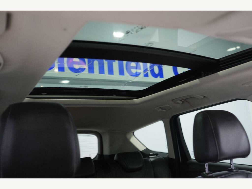 Ford Kuga 2.0 Tdci Titanium X Awd Euro 5 EK64FOP White #3