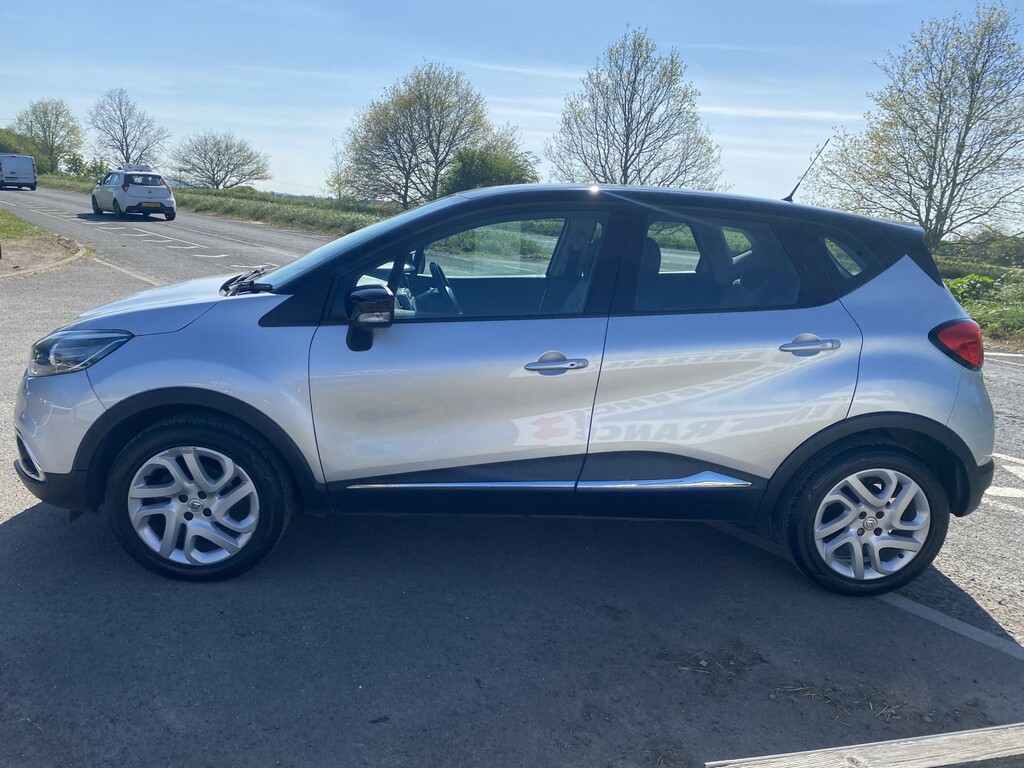Renault Captur Suv 1.5 Dynamique Nav Dci 90 2017 LG17FHZ Silver #6