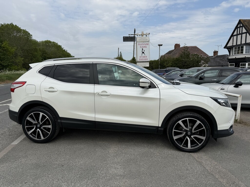 Nissan Qashqai Suv 1.5 Dci Tekna 2017 VN17OUO White