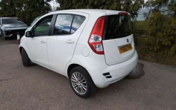 Suzuki Splash Mpv 1.0 12V Sz3 2012 Purple #2