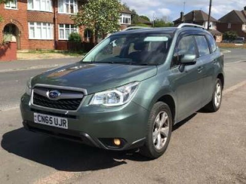 Subaru Forester Suv 2.0 I Xe 2015 Green