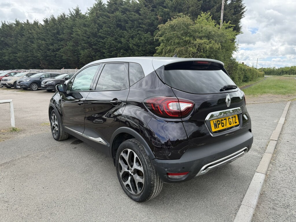 Renault Captur Suv 1.5 Signature S Nav Dci 110 2017 WP67GTZ Purple #6