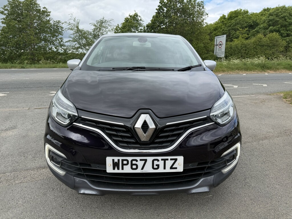 Renault Captur Suv 1.5 Signature S Nav Dci 110 2017 WP67GTZ Purple #3