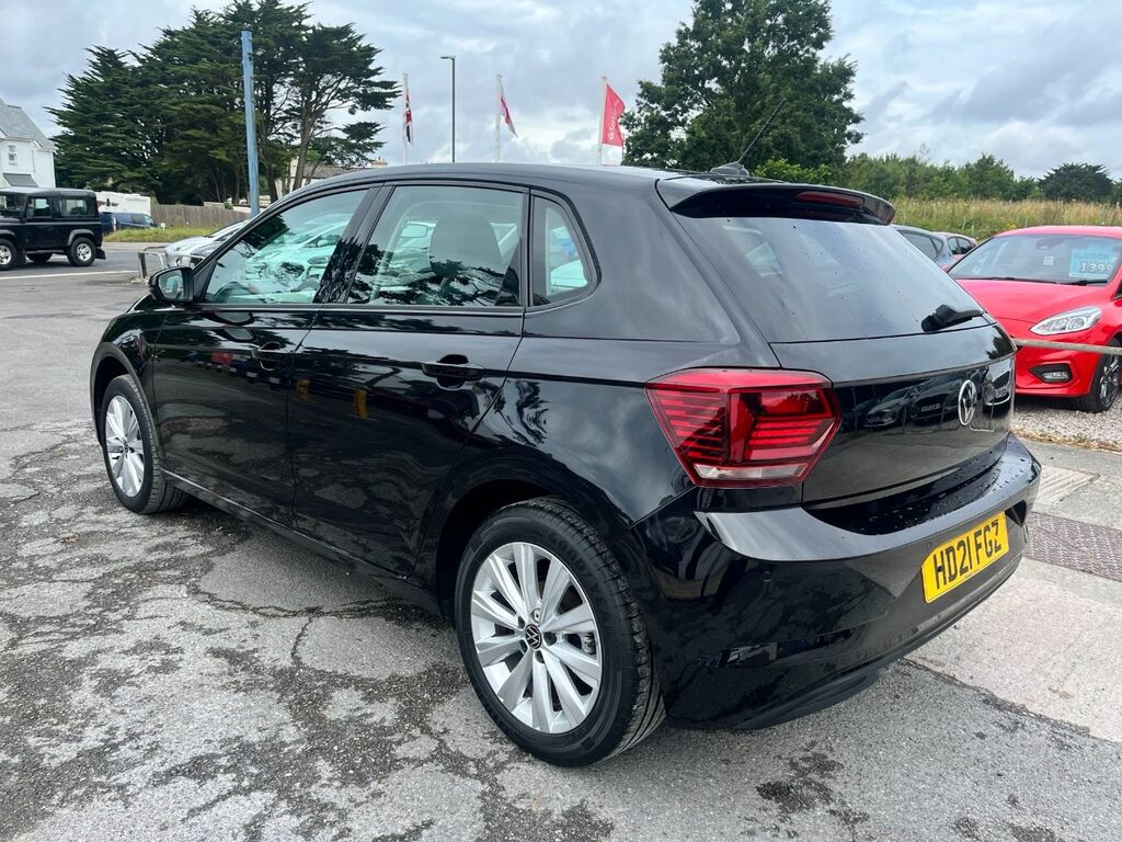 Volkswagen Polo 1.0 Tsi Sel Navigation 110 Ps 2 Owners F HD21FGZ Black #5