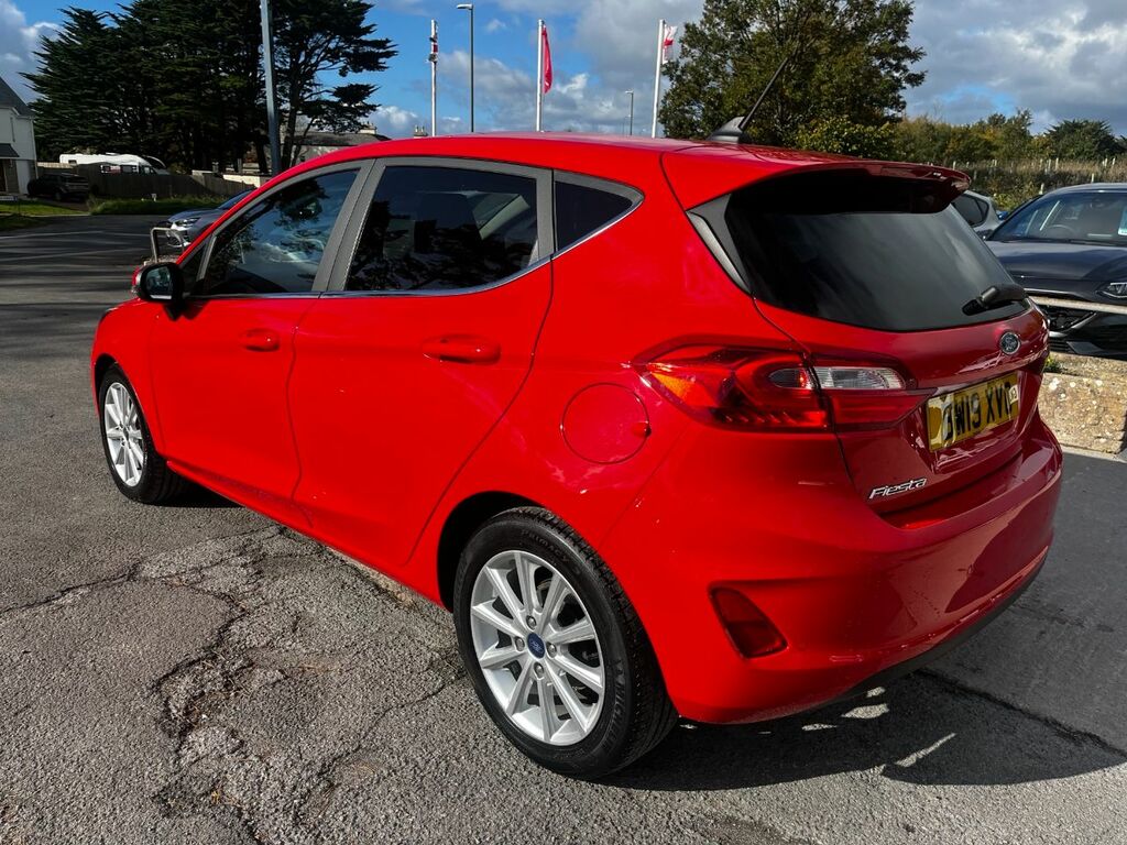 Ford Fiesta 1.0 Ecoboost Titanium Navigation 100 Ps BW19XVO Red #5