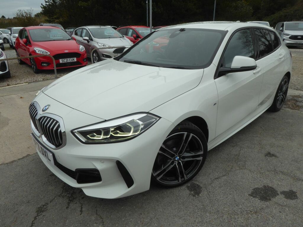 BMW 1 Series 118I M Sport Navigation 136 Ps 2 Owners From New YP71DXL White #5