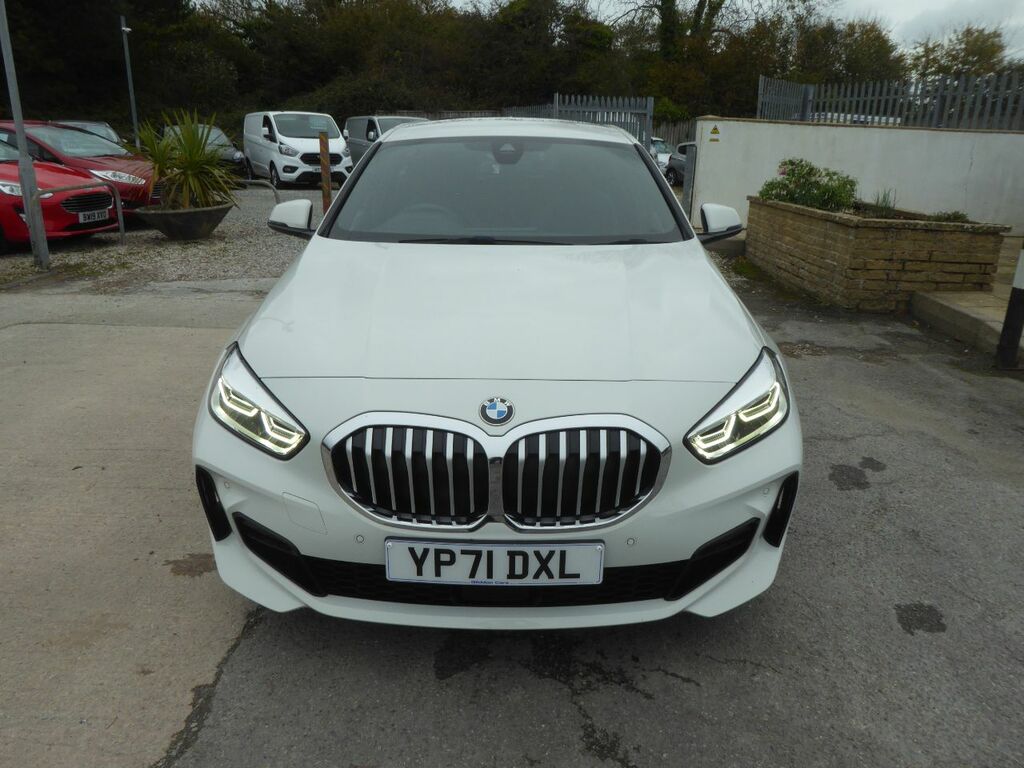 BMW 1 Series 118I M Sport Navigation 136 Ps 2 Owners From New YP71DXL White #6