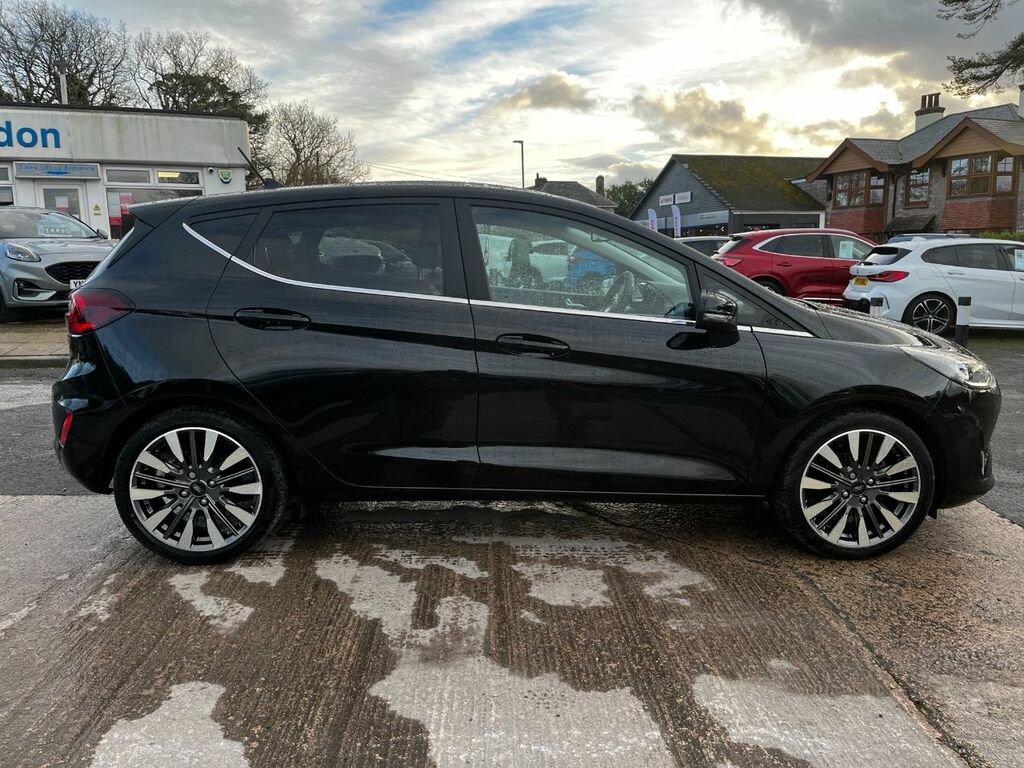 Ford Fiesta 1.0 Ecoboost Mhev Titanium X Navigation 125 Ps Aut Black