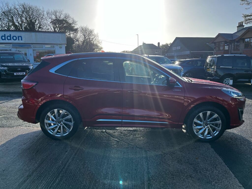 Ford Kuga 2.5 Phev Vignale Navigation 225 Ps 1 Owner From Ne Red