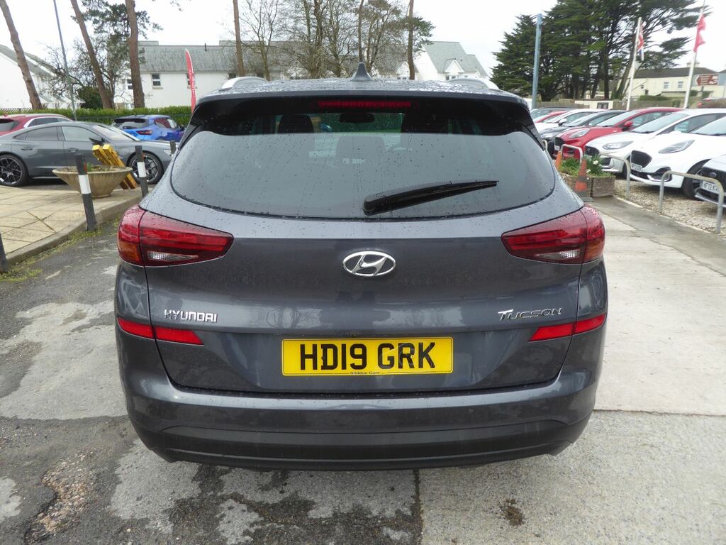 Hyundai Tucson 1.6 Gdi Se Navigation 132 Ps 2Wd 2 Owners From New HD19GRK Grey #4