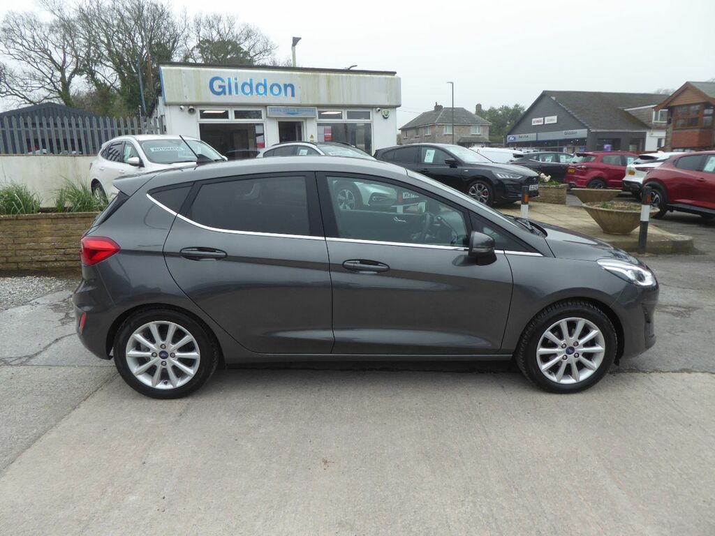 Ford Fiesta 1.0 Ecoboost Titanium X Navigation 100 Ps 2 Owners WV69KAE Grey #3