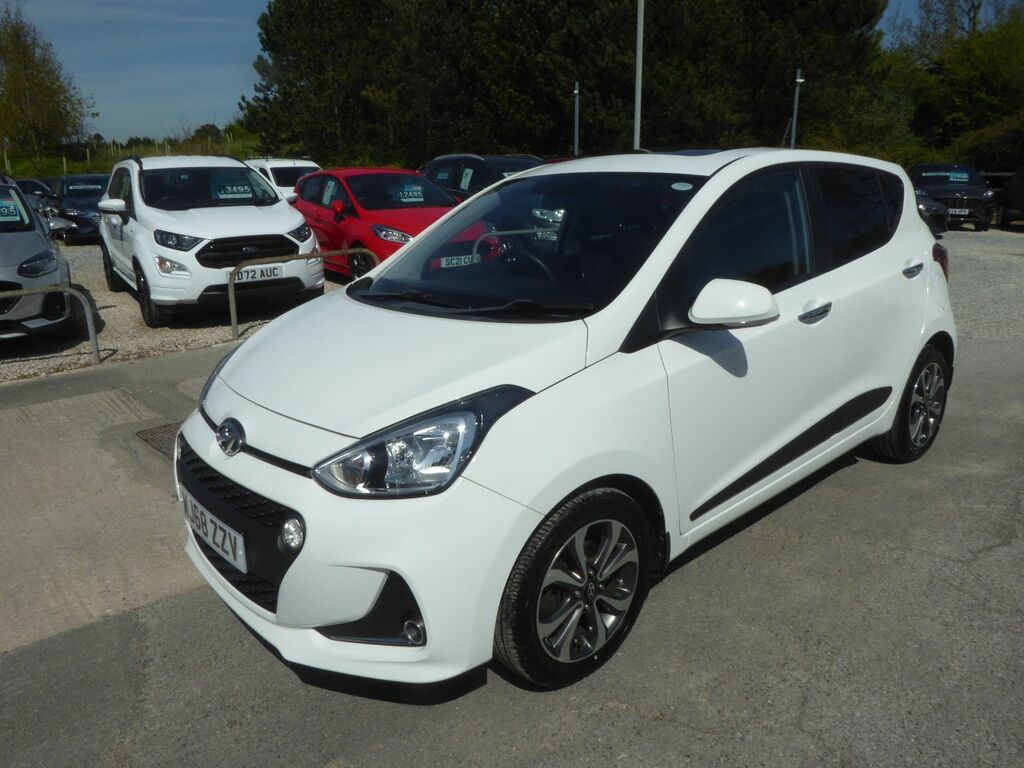 Hyundai I10 1.2 Premium Se Navigation 87 Ps 2 Owners From New WJ68ZZV White #6