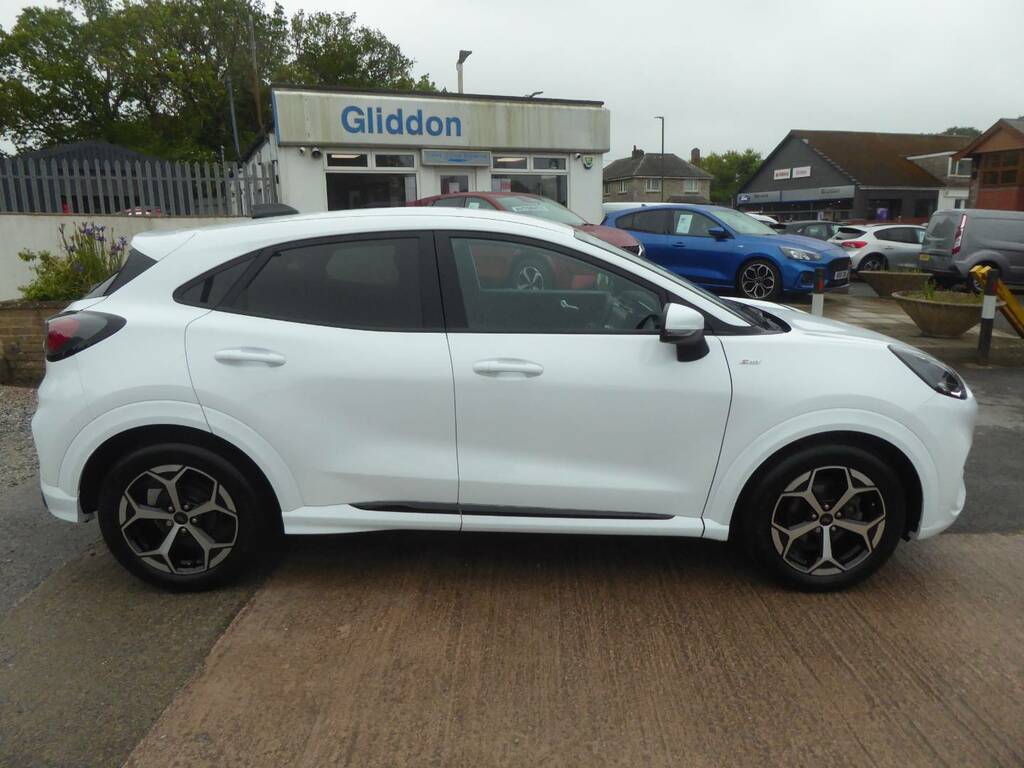 Ford Puma 1.0 Ecoboost Hybrid Mhev St-line Navigation 155 Ps CY74AXB White #2