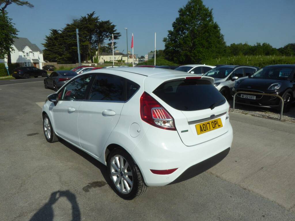 Ford Fiesta 1.0 Ecoboost Titanium 100 Ps 2 Owners From New AO17OPL White #4
