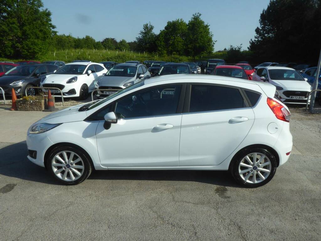 Ford Fiesta 1.0 Ecoboost Titanium 100 Ps 2 Owners From New AO17OPL White #6