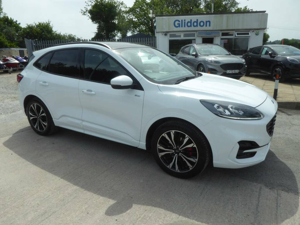 Ford Kuga 2.5 Fhev St-line X Edition Navigation 190 Ps White