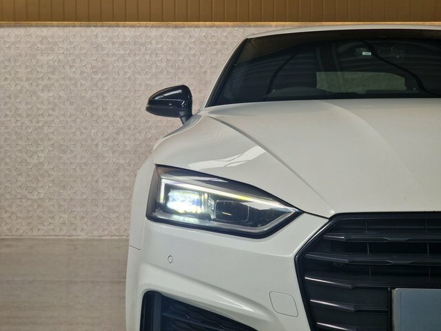 Audi A5 2.0 Tfsi 35 Black CU70RKX White #4