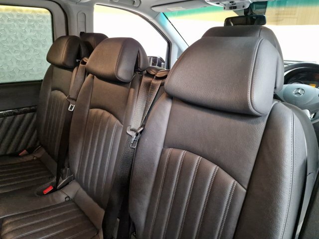 Mercedes-Benz Viano Viano Ambient 3.0Cdi Blue - 2015 64 Silver #19