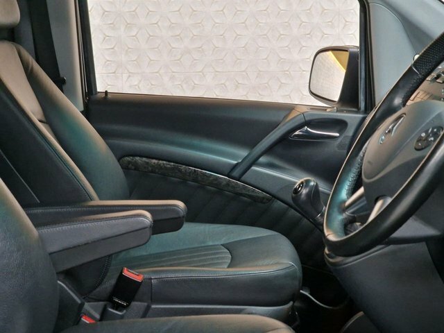 Mercedes-Benz Viano Viano Ambient 3.0Cdi Blue - 2015 64 Silver #14
