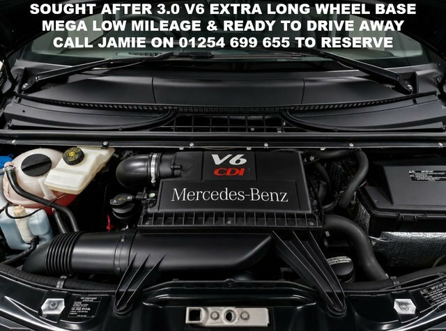 Mercedes-Benz Viano Viano Ambient 3.0Cdi Blue - 2015 64 Silver #2