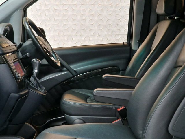 Mercedes-Benz Viano Viano Ambient 3.0Cdi Blue - 2015 64 Silver #50