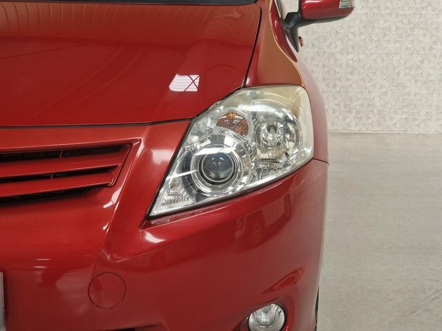 Toyota Auris 1.6 V-matic Tr Hatchback Red #6