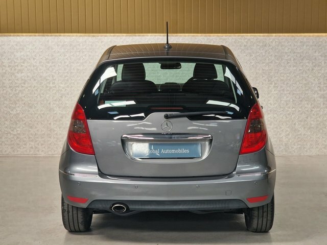 Mercedes-Benz A Class 1.5 A160 Avantgarde Se Cvt Black #15