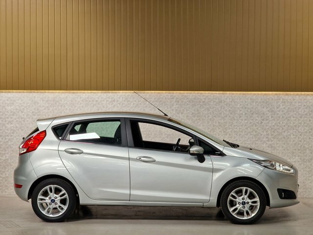 Ford Fiesta 1.5 Tdci Zetec Hatchback SG65YDK Silver #5