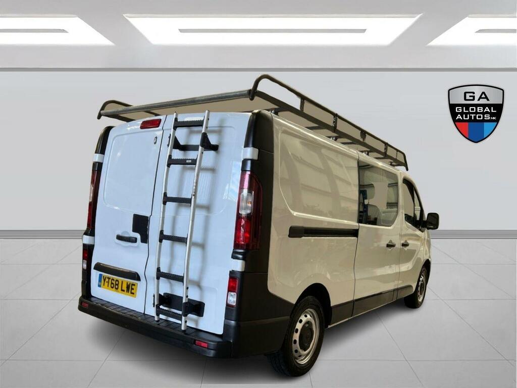 Vauxhall Vivaro Combi Van 1.6 Cdti 2900 Crew Van L2 H1 Euro 6 YT68LWE White #4