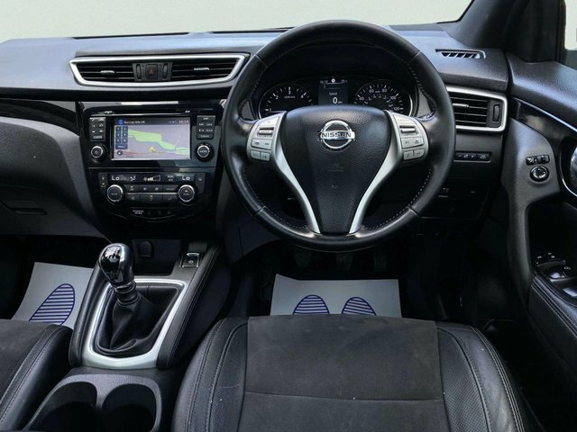 Nissan Qashqai 2017 1.5 Dci N-vision 2Wd Euro 6 Ss WK67OJE Black #5