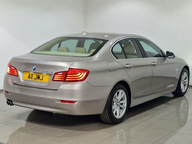 BMW 5 Series 520D Se Saloon Silver #6