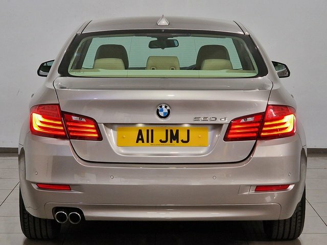 BMW 5 Series 520D Se Saloon Silver #5