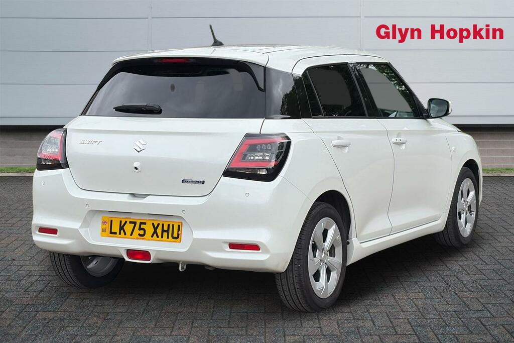 Suzuki Swift 1.2 Mild Hybrid Motion LK75XHU White #3