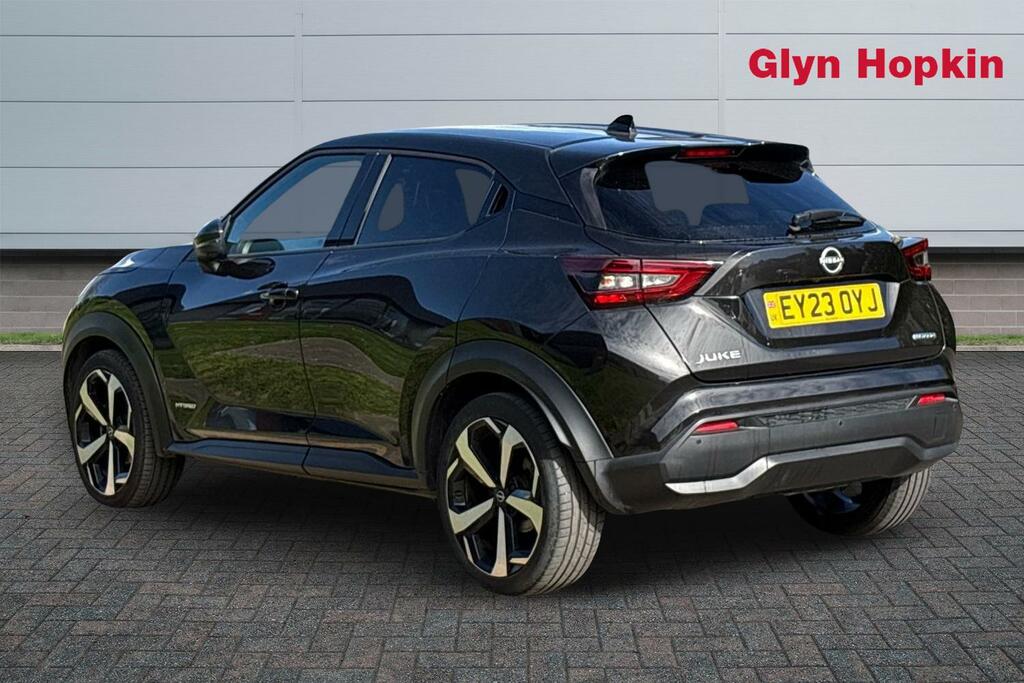 Nissan Juke 1.6 Hybrid Tekna EY23OYJ Black #5