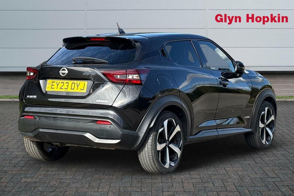 Nissan Juke 1.6 Hybrid Tekna EY23OYJ Black #3