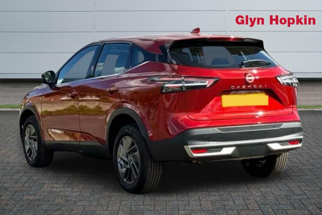 Nissan Qashqai Hatchback LS26KHV Red #5