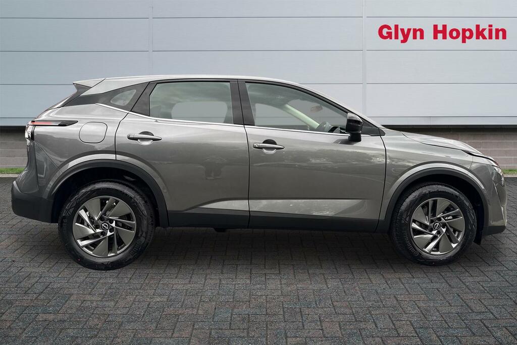 Nissan Qashqai 1.3 Dig-t Mh Acenta Premium LS26XHU #2