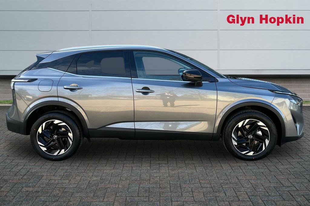 Nissan Qashqai 1.3 Dig-t Mh N-connecta  #2