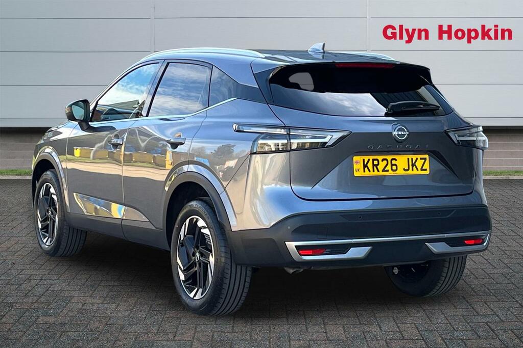Nissan Qashqai 1.3 Dig-t Mh N-connecta  #5