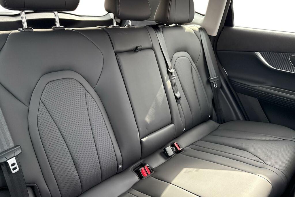Chery  1.6T Summit Dct Estate Silver #23